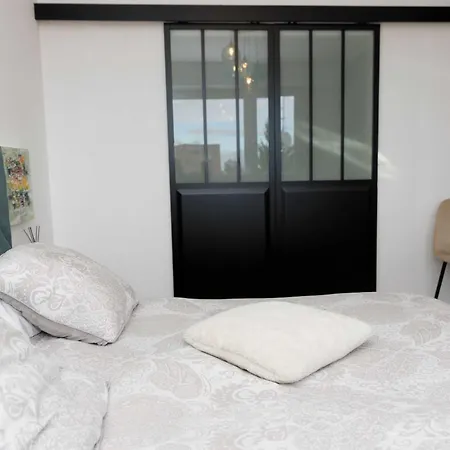 Superb 3bdr 6p Family Flat In *
